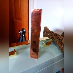 Farmasi Lip Stick #08 " heat wave